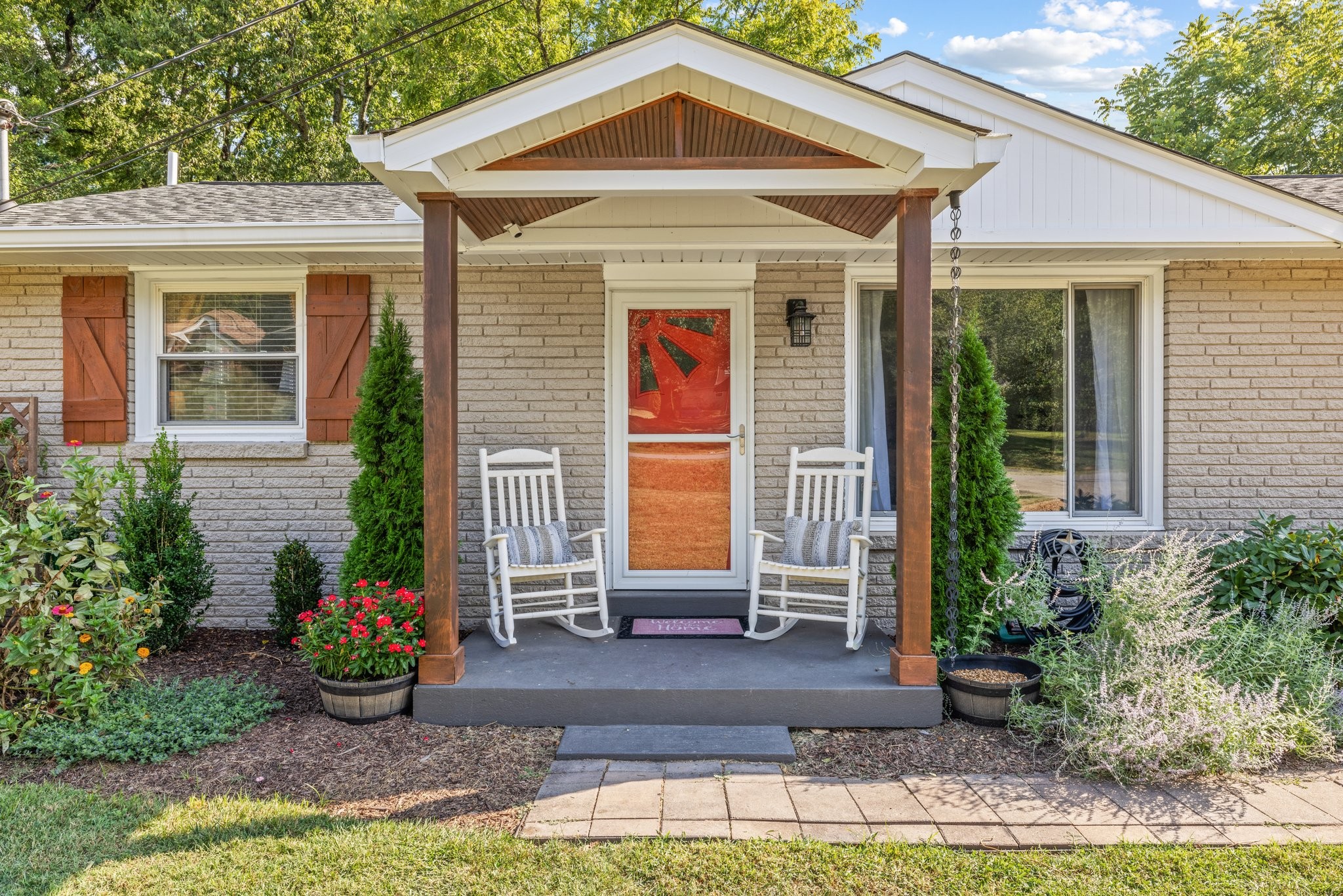 Cherrywood Dr, Nashville, TN 37211