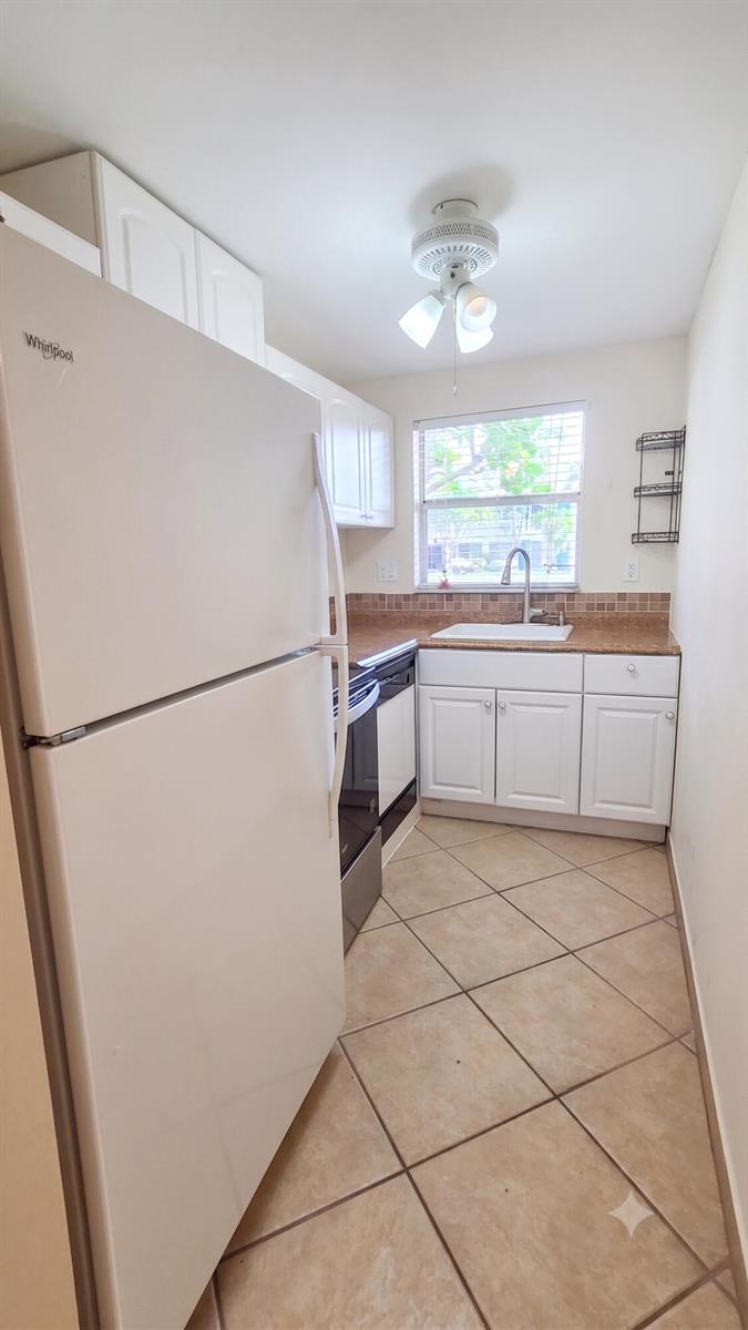 Residential Lease in Pompano Beach 5