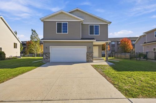 3511 8th Street E, West Fargo, ND, 58078 | Card Image
