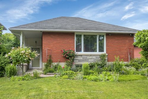 1075 Secord Ave, Ottawa, ON, K1H8C7 | Card Image