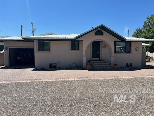 Elsie Ave, Heyburn, ID 83336