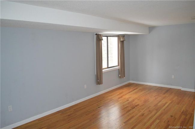 2 - 2 Westview Ct, Condo with 2 bedrooms, 3 bathrooms and null parking in Avon CT | Image 11