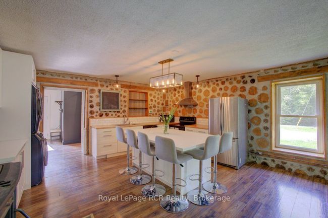 8667 Sideroad 9, House other with 1 bedrooms, 1 bathrooms and 6 parking in Arthur ON | Image 11