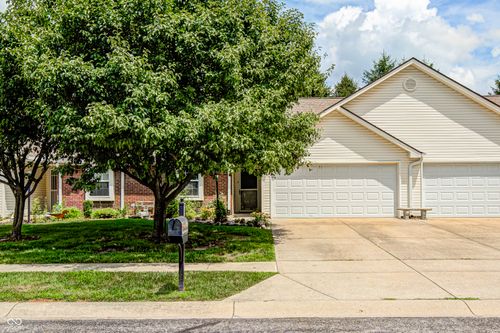 3924 Gray Pond Ct, Indianapolis, IN, 46237-4703 | Card Image