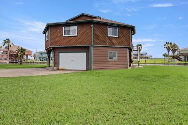 174 Sand Shoals Rd, House other with 3 bedrooms, 2 bathrooms and 2 parking in Freeport TX | Image 24