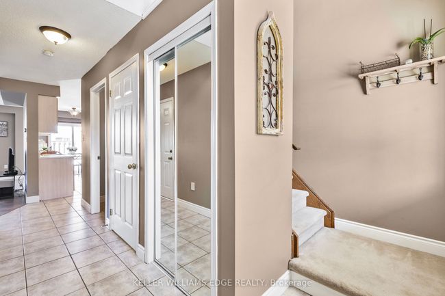 UNIT-40 - 104 Frances Ave, Condo with 2 bedrooms, 3 bathrooms and 1 parking in Stoney Creek ON | Image 5