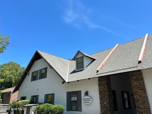 3c-750 Nw Broad St, Southern Pines, NC, 28387-4102 | Card Image