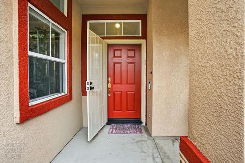 4500 Windsong Street, Sacramento, CA, 95834 | Card Image