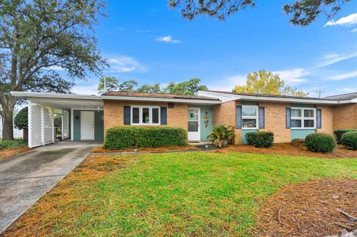 --645 Hemlock Ave, Myrtle Beach, SC, 29577-5067 | Card Image