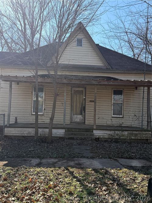 500 E Delaware St, Cleveland, OK, 74020-4824 | Card Image