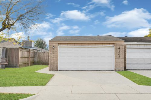 4202 Boone Rd, Houston, TX, 77072-1444 | Card Image