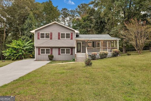 3989 Woodland Cir Se, Conyers, GA, 30013-3056 | Card Image