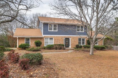 2037 Englewood Way, Snellville, GA, 30078-2560 | Card Image