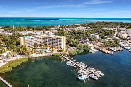 apt-107-200 Harborview Dr, Tavernier, FL, 33070-2601 | Card Image