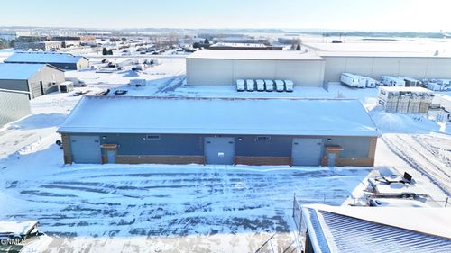 2913 Morrison Ave, Bismarck, ND, 58504-6836 | Card Image