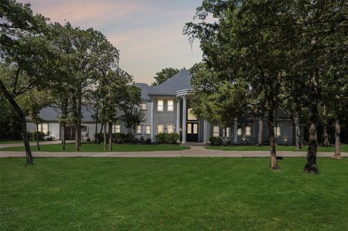 32 Wyck Hill Ln, Westlake, TX, 76262-8500 | Card Image