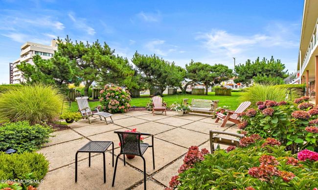 12 - 548 Ocean Blvd, Condo with 1 bedrooms, 1 bathrooms and 1 parking in Long Branch NJ | Image 4
