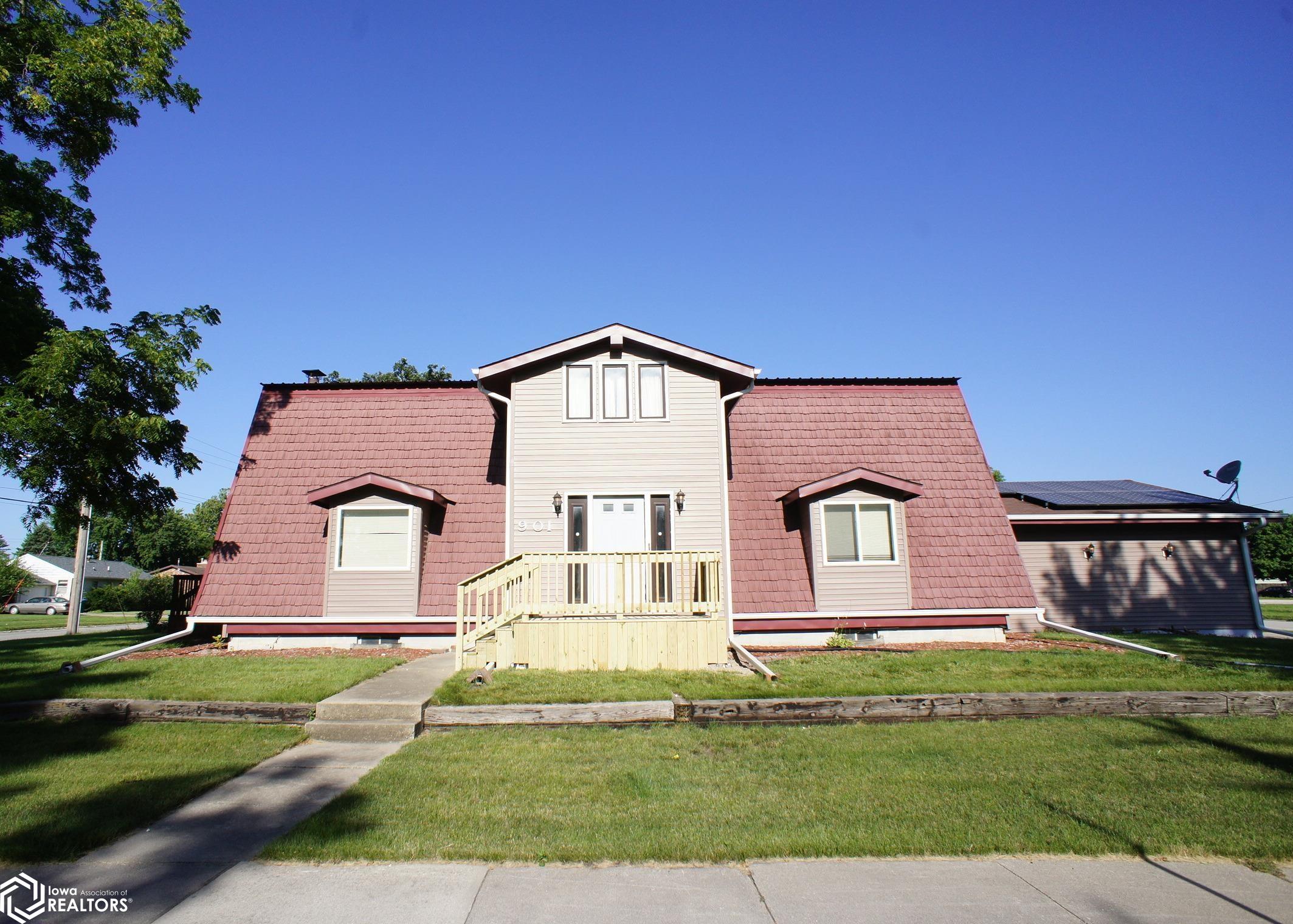 Beach St, Webster City, IA 50595