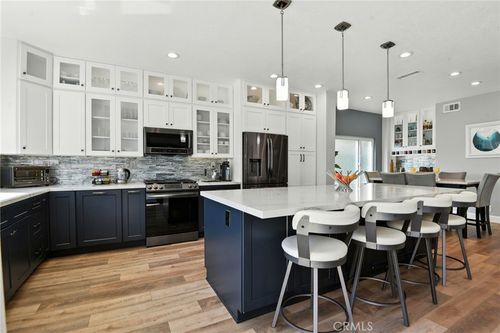 8632 E Canyon Vista Dr, Anaheim, CA, 92808 | Card Image