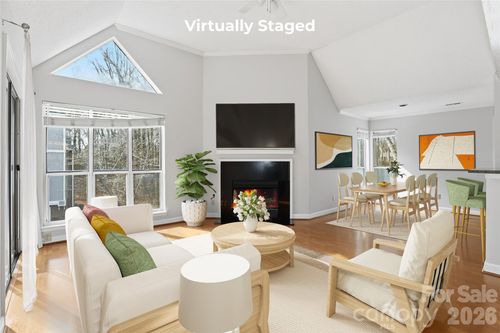 6-2518 Cranbrook Ln, Charlotte, NC, 28207-2025 | Card Image