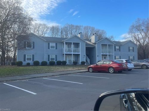 h-5507 Hornaday Road, Greensboro, NC, 27409 | Card Image