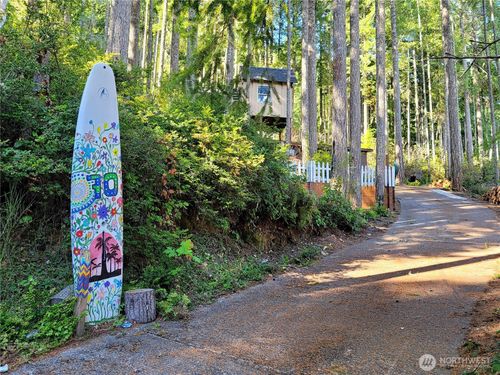 70 N Colony Surf Dr, Lilliwaup, WA, 98555-9791 | Card Image