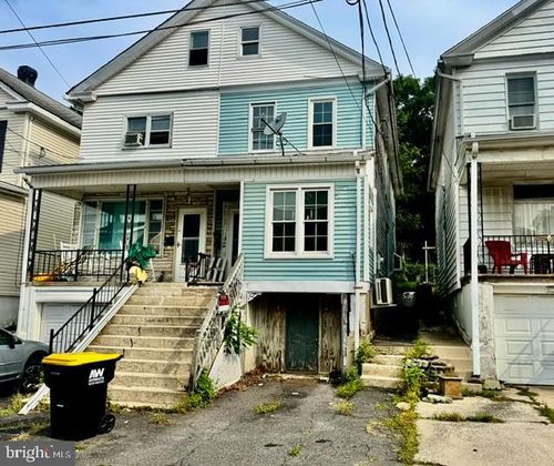 155 Schuylkill Ave, SHENANDOAH, PA, 17976-1338 | Card Image