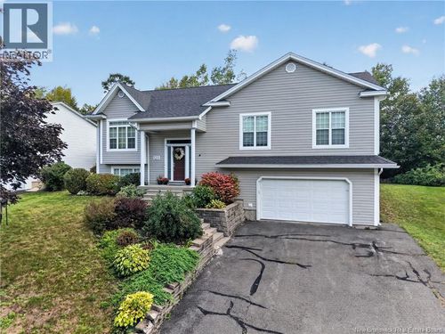 120 Wiggins Dr, Fredericton, NB, E3A5N7 | Card Image