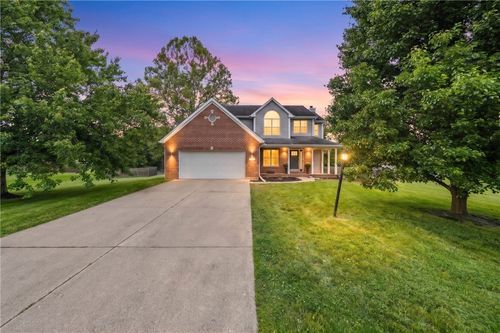 6205 Otter Creek Dr, Middletown, OH, 45042 | Card Image