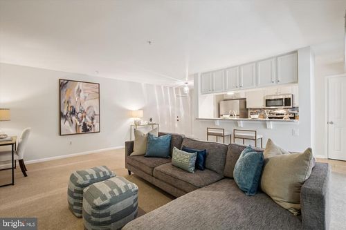 unit-204-4104 Monument Ct, FAIRFAX, VA, 22033-2879 | Card Image