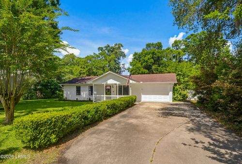 13 Blythewood Road, Beaufort, SC, 29907 | Card Image