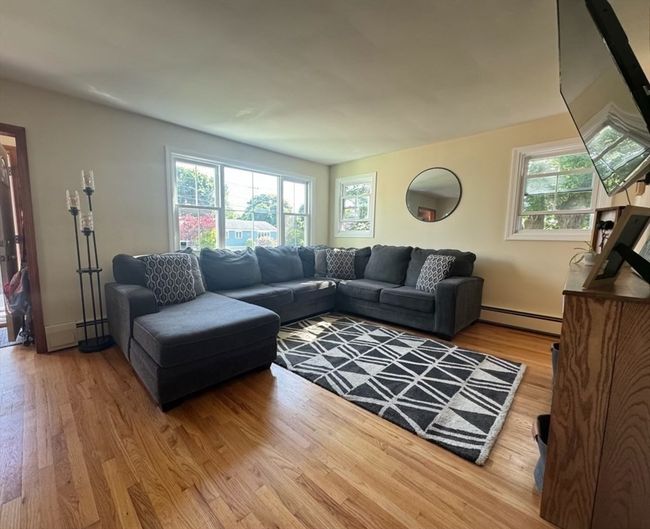 88 Baldwin St, House other with 3 bedrooms, 2 bathrooms and 4 parking in Fall River MA | Image 7
