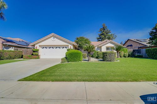 8606 Rockhampton Drive, Bakersfield, CA, 93313 | Card Image