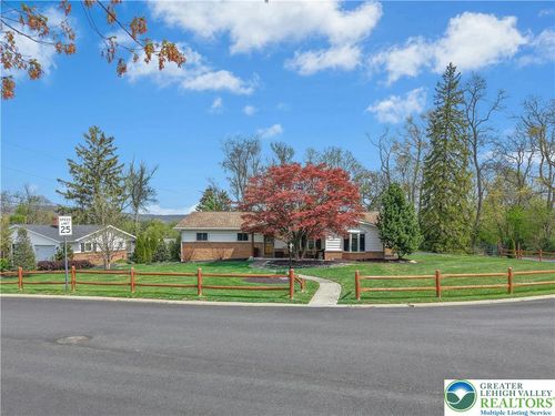 5027 Aberdene Street, Upper Saucon Twp, PA, 18034 | Card Image