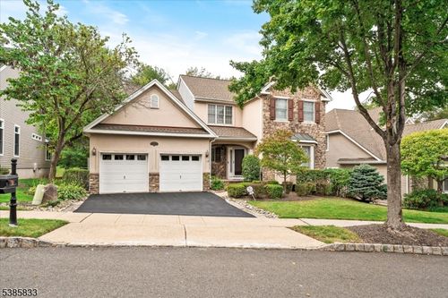 12 Ironwood Rd, SKILLMAN, NJ, 08558-2380 | Card Image