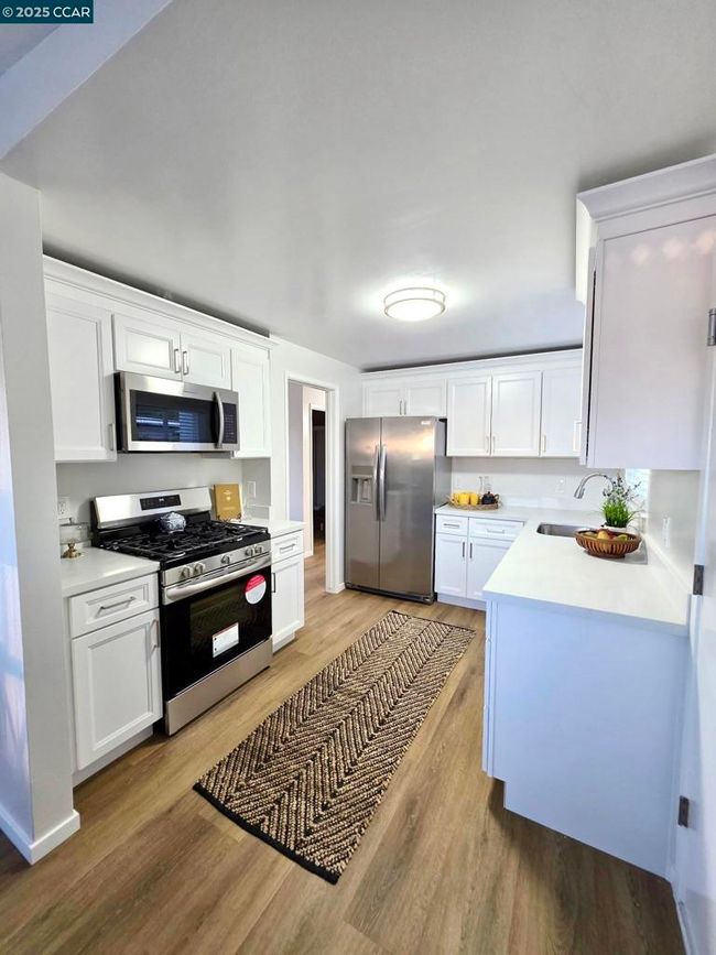 2011 Espanola Dr, House other with 3 bedrooms, 2 bathrooms and 2 parking in San Pablo CA | Image 7