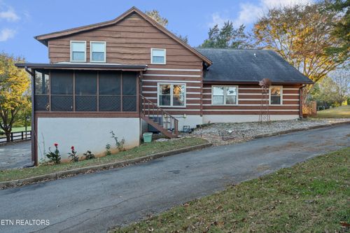 12771 Saddle Way, Knoxville, TN, 37922-6676 | Card Image