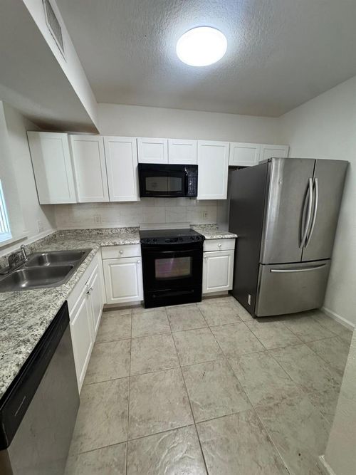 615-1157 Golden Lakes 615 Boulevard, West Palm Beach, FL, 33411 | Card Image