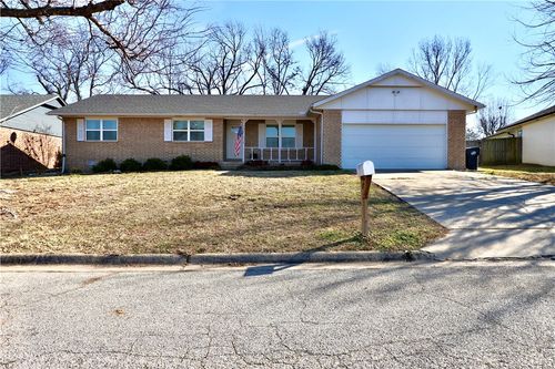1227 W Countrywood Circle, Rogers, AR, 72756 | Card Image