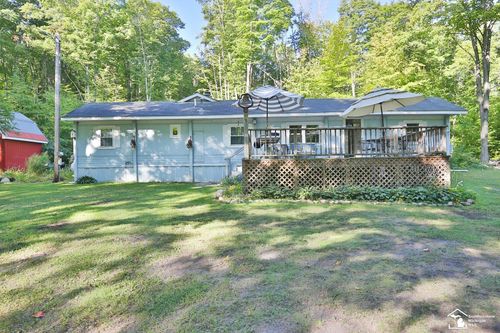 6351 M 32, Atlanta, MI, 49709-9120 | Card Image