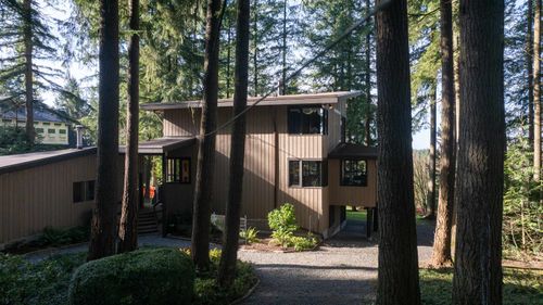 3177 207a Street, Langley, BC, V3A4P5 | Card Image