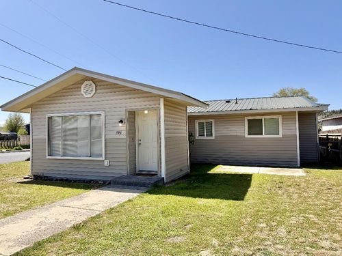 596 Sw Madison, Madras, OR, 97741 | Card Image