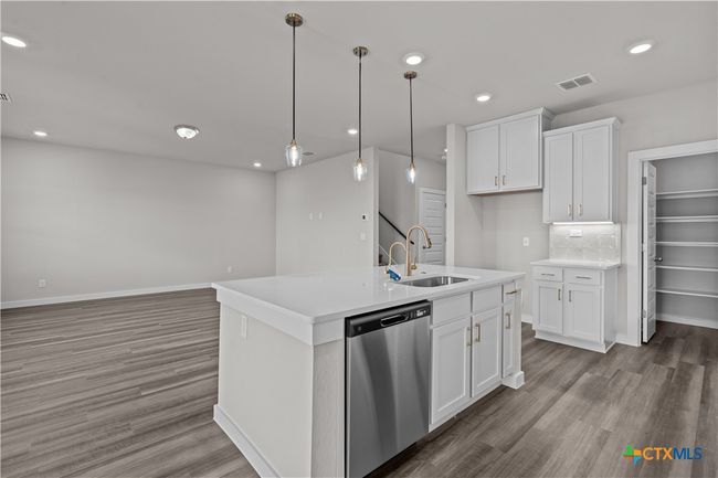 1520 Upwell Crk, House other with 3 bedrooms, 3 bathrooms and null parking in New Braunfels TX | Image 15