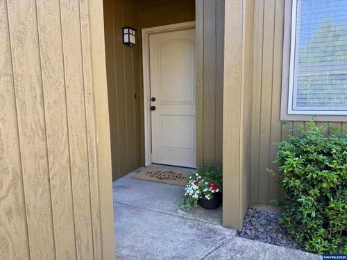 2888 Newton Pl, Philomath, OR, 97370-1234 | Card Image