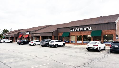 11449 15 Mile Road, Sterling Heights, MI, 48312 | Card Image
