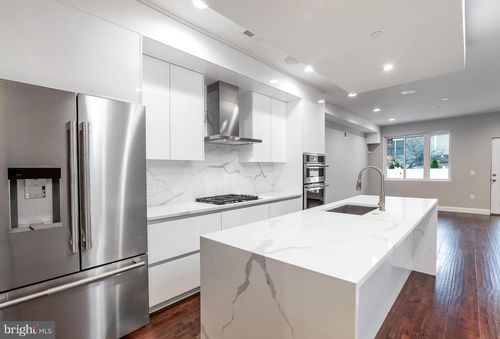 1-1516 Cambridge St, PHILADELPHIA, PA, 19130-1698 | Card Image