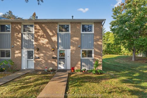 25-206 Green Valley Dr, Kitchener, ON, N2P1G9 | Card Image