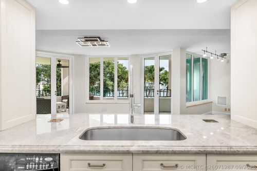202-100 Se 5th Ave, Boca Raton, FL, 33432-5047 | Card Image