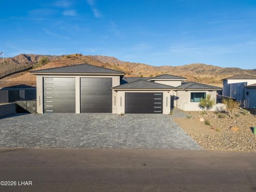 6295 Avienda De Las Colinas, Lake Havasu City, AZ, 86406 | Card Image