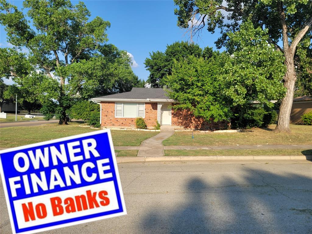 Meadowbrook Dr, Fort Worth, TX 76112